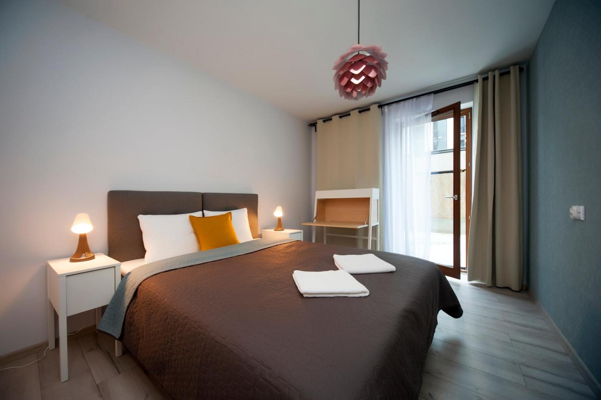 Very Berry - Maratonska 3 - Business Apartment, Garden, Check In 24H 포즈난 외부 사진